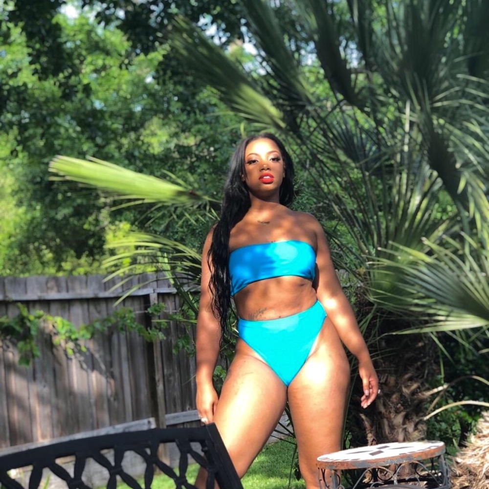 Two piece high waist swimsuit